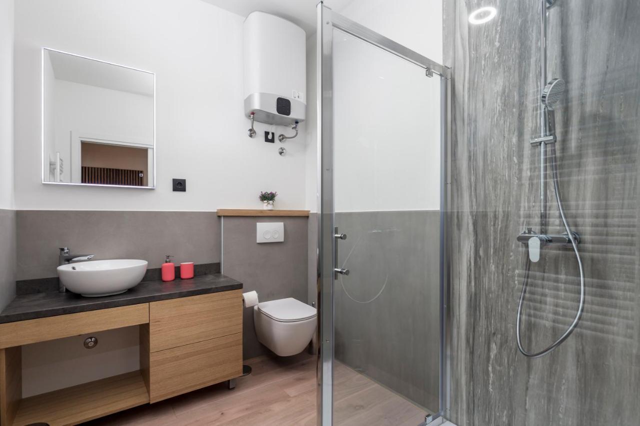 Deluxe Apartments & Rooms "In The Center" Rijeka Zewnętrze zdjęcie