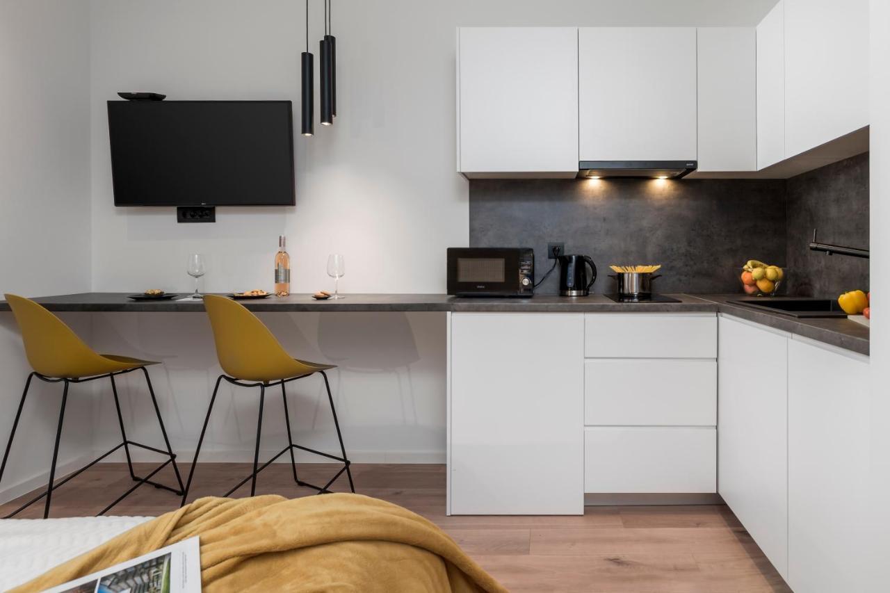 Deluxe Apartments & Rooms "In The Center" Rijeka Zewnętrze zdjęcie